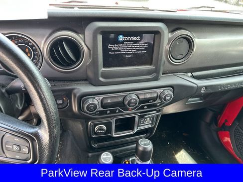 Used 2023 Jeep Wrangler Sport AWD/4WD image 8