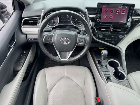 Used 2024 Toyota Camry XLE image 15