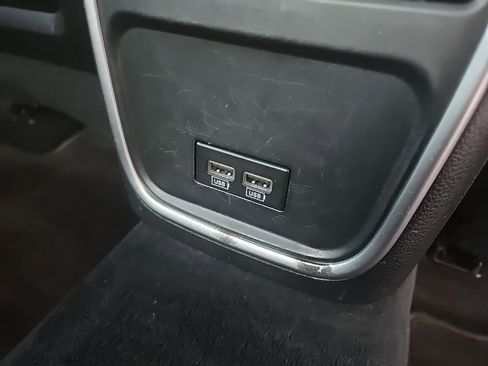 Used 2018 Dodge Charger SXT image 77