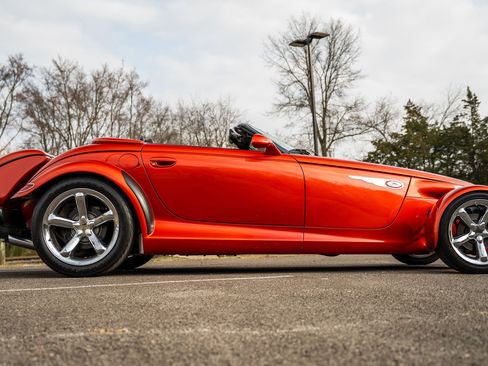 Used 2001 Plymouth Prowler RWD image 22