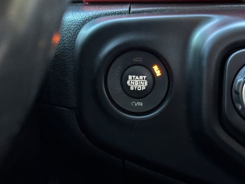 Used 2020 Jeep Gladiator Rubicon image 21