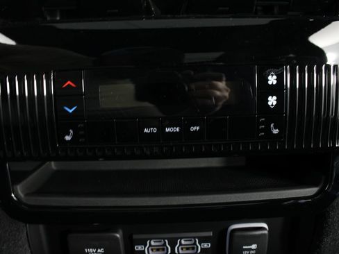 New 2026 Jeep Grand Wagoneer Limited AWD/4WD image 21