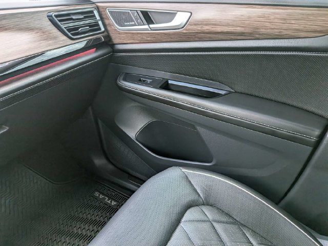 Used 2026 Volkswagen Atlas SEL Premium R-Line AWD/4WD image 20
