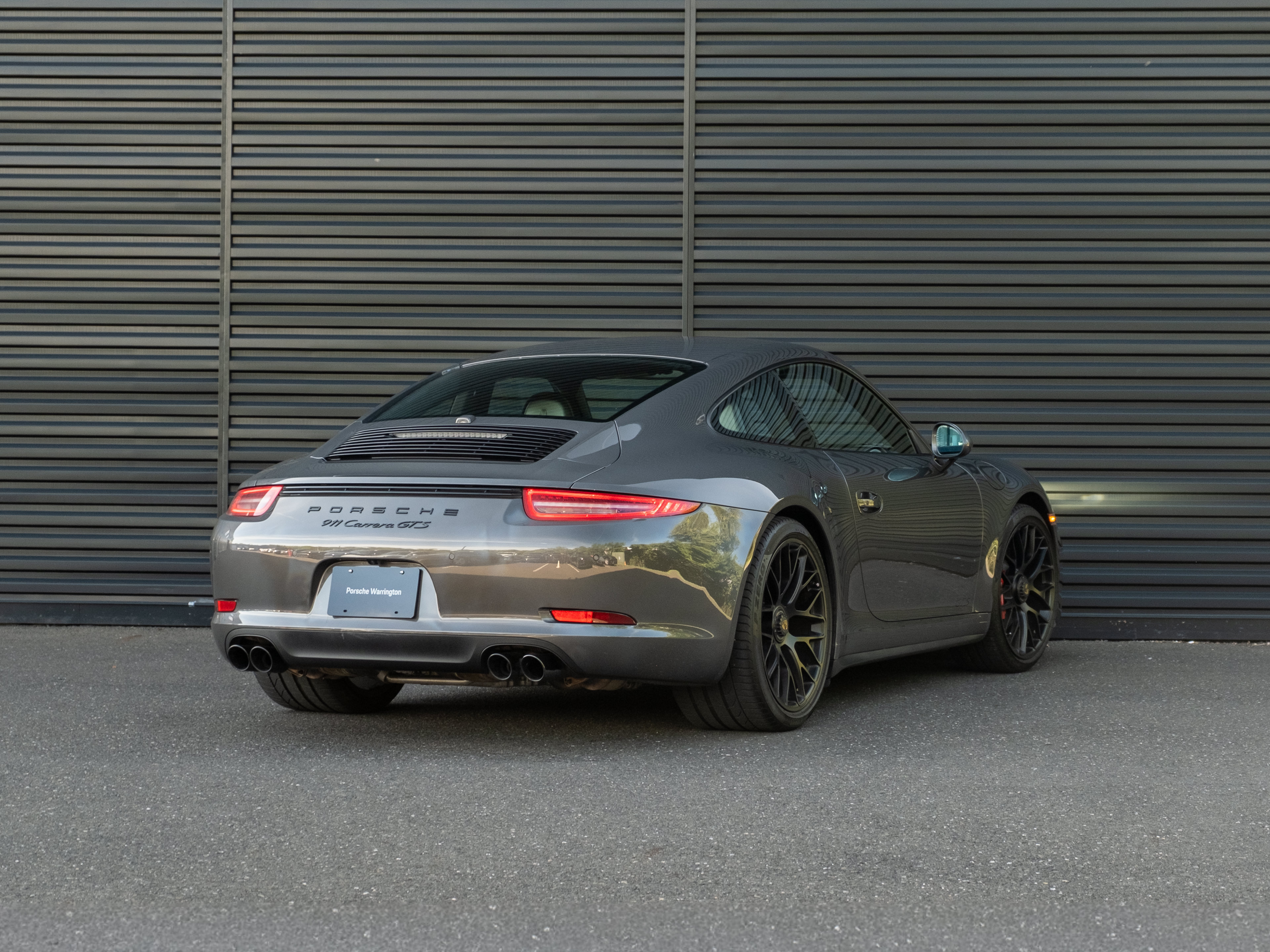 Certified 2016 Porsche 911 Carrera GTS RWD image 8