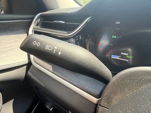 Used 2022 Jeep Grand Cherokee Limited 4xe AWD/4WD image 23