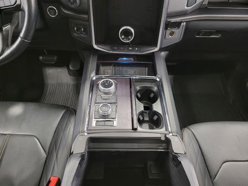 Used 2023 Ford Expedition Max Platinum AWD/4WD image 15