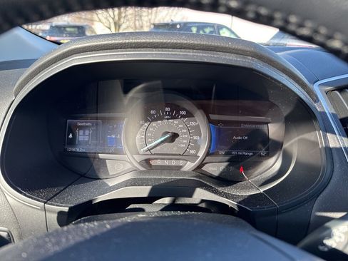 Used 2023 Ford Edge Titanium image 13