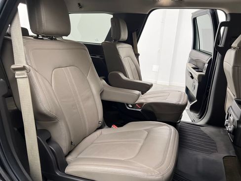 Used 2021 Ford Expedition Limited w/ Cargo Package RWD image 23