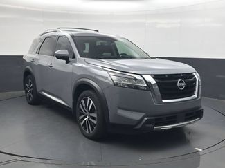 Certified 2024 Nissan Pathfinder Platinum w/ Cargo Package FWD video 2