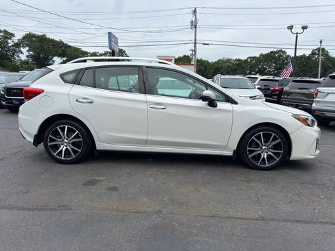Used 2018 Subaru Impreza 2.0i Limited AWD/4WD image 8