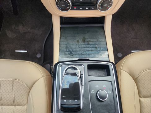 Used 2017 Mercedes-Benz GLE 350 GLE 350 SUV w/ Premium 1 Package image 38