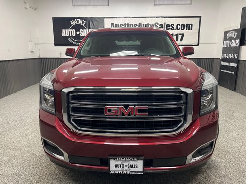 Used 2017 GMC Yukon SLE image 5