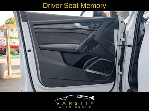 Used 2020 Audi SQ5 Premium Plus w/ Premium Plus Package image 26