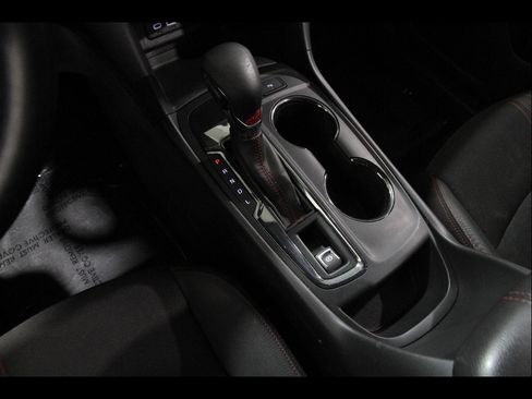 Certified 2023 Chevrolet Equinox RS FWD image 17