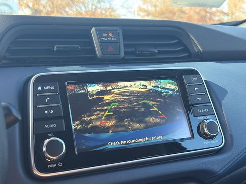 New 2025 Nissan Versa SV image 24