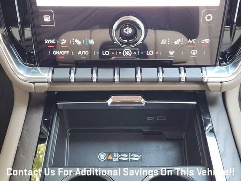 New 2026 GMC Yukon XL Denali w/ Sun & Power Step Package AWD/4WD image 14