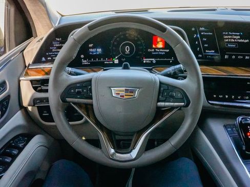 Certified 2024 Cadillac Escalade ESV Sport Platinum w/ LPO, ONYX Package image 23