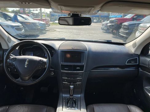 Used 2016 Lincoln MKT AWD w/ Equipment Group 201A image 10