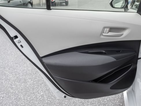 Used 2024 Toyota Corolla LE image 16