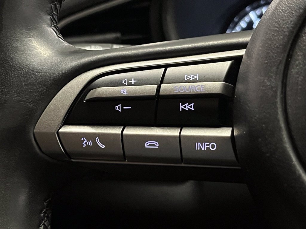 Used 2021 MAZDA CX-30 FWD 2.5 S w/ Select Package image 23