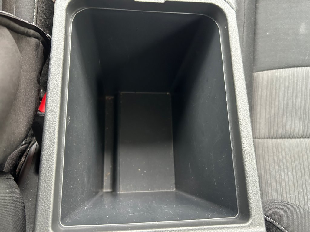 Used 2025 Nissan Sentra SV FWD image 32