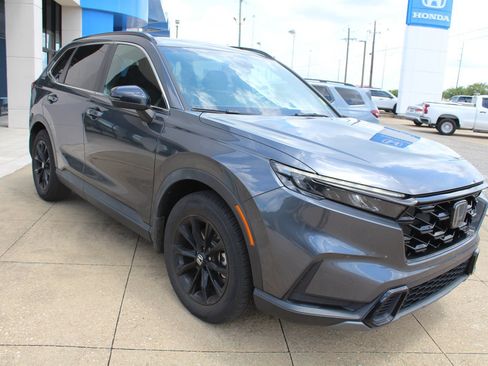 Used 2023 Honda CR-V Sport image 1