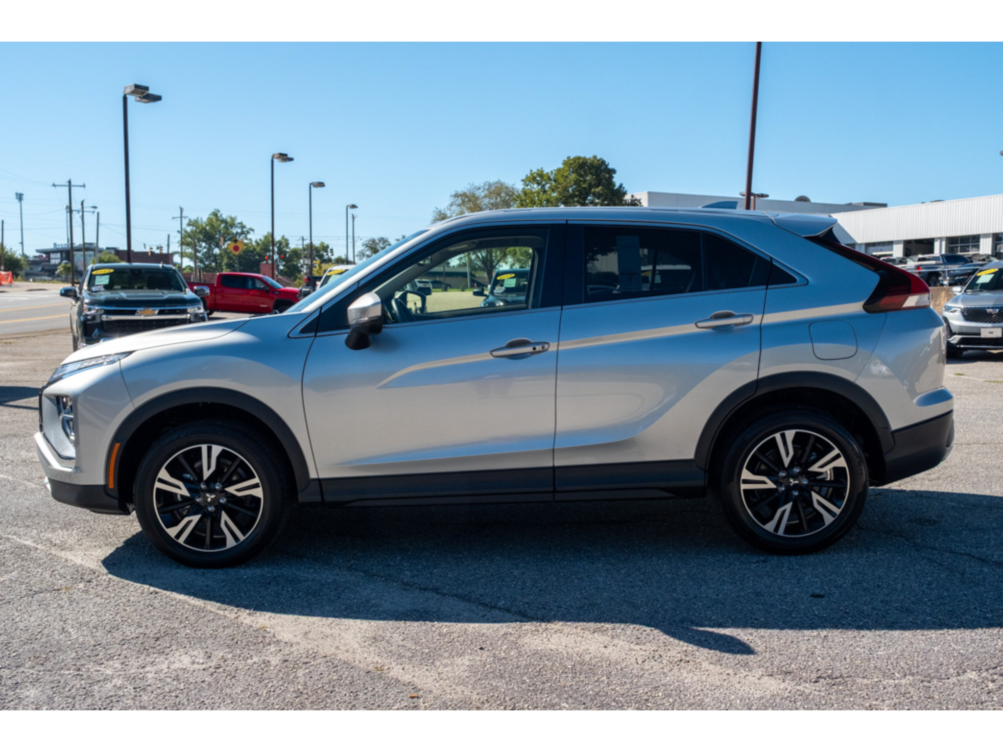 Used 2025 Mitsubishi Eclipse Cross SE AWD/4WD image 5