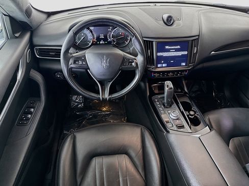 Used 2022 Maserati Levante GT image 15