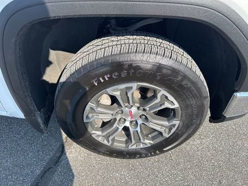 Used 2024 GMC Sierra 1500 SLT image 29