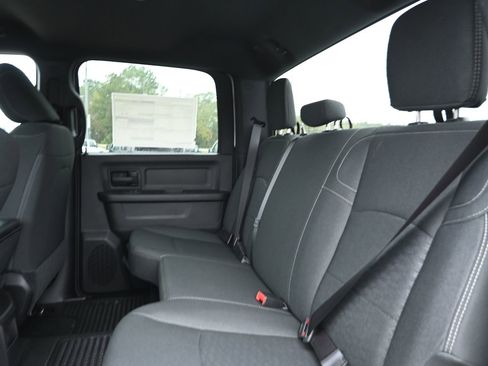 New 2026 RAM 2500 Tradesman w/ Chrome Appearance Group image 24