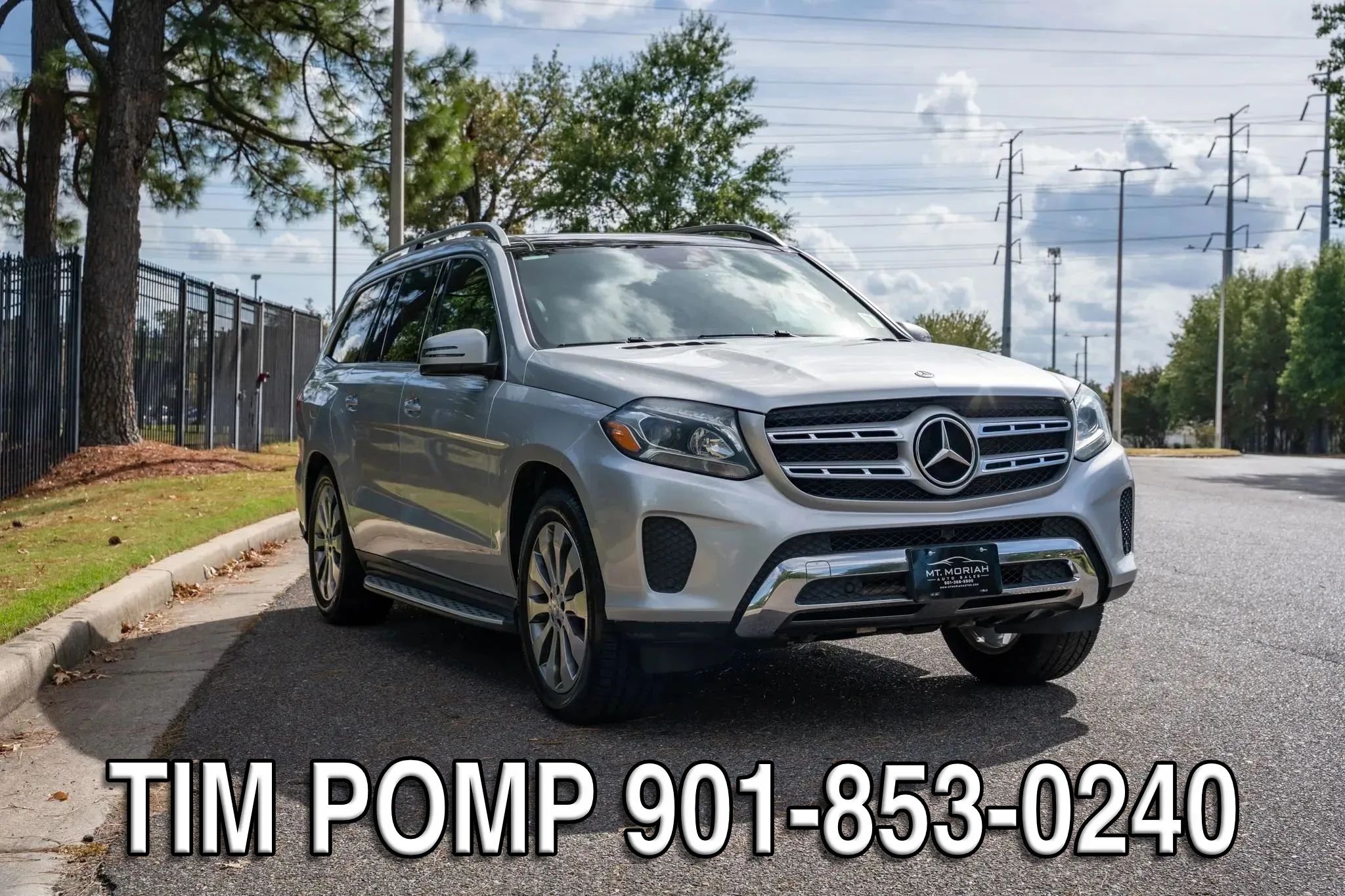 Used 2017 Mercedes-Benz GLS 450 4MATIC w/ Premium Package image 3