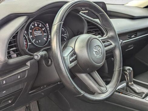 Used 2022 MAZDA MAZDA3 s image 3