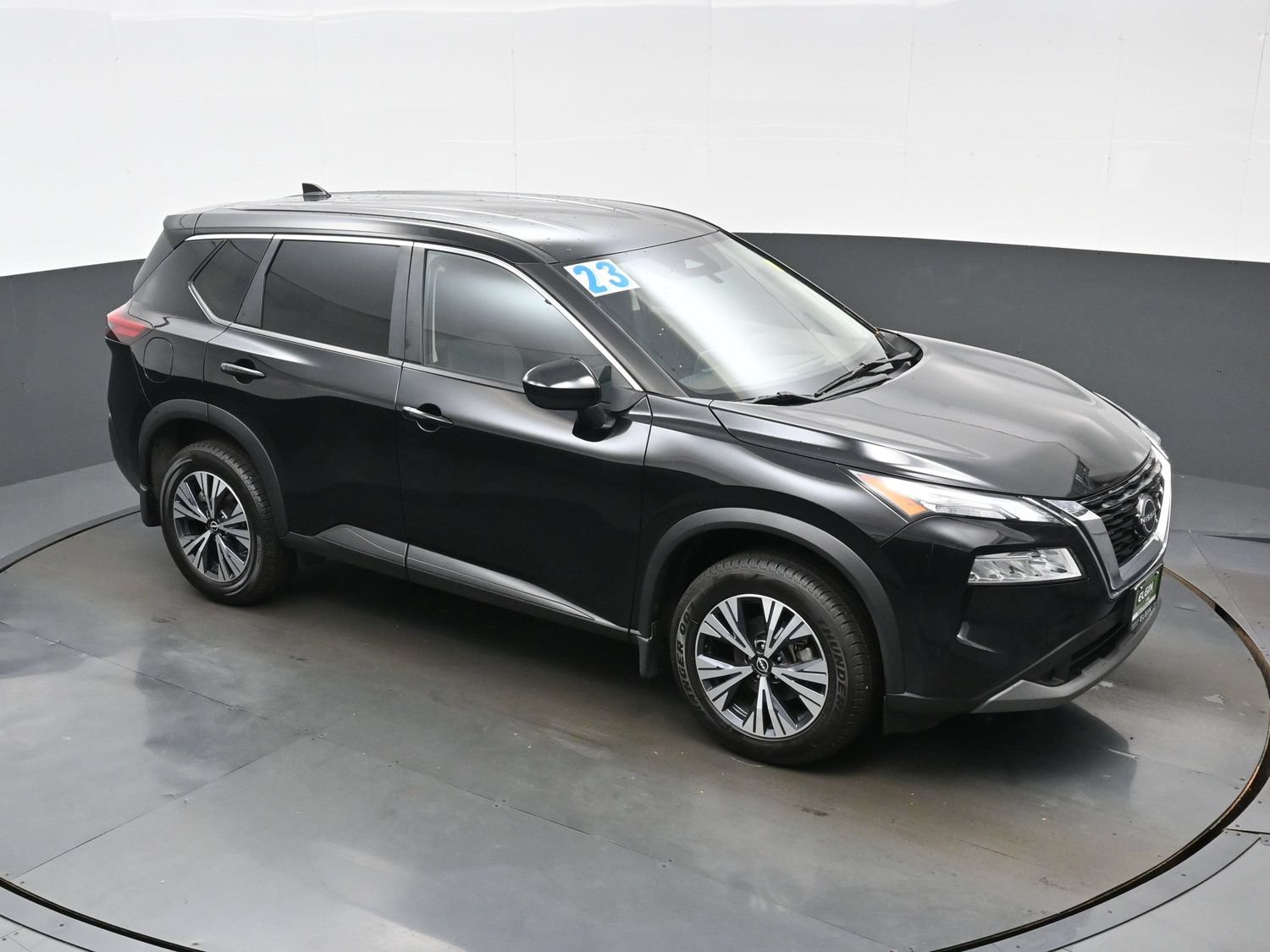 Used 2023 Nissan Rogue SV AWD/4WD image 43