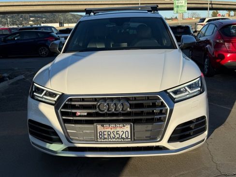Used 2018 Audi SQ5 Premium Plus w/ S Sport Package image 3