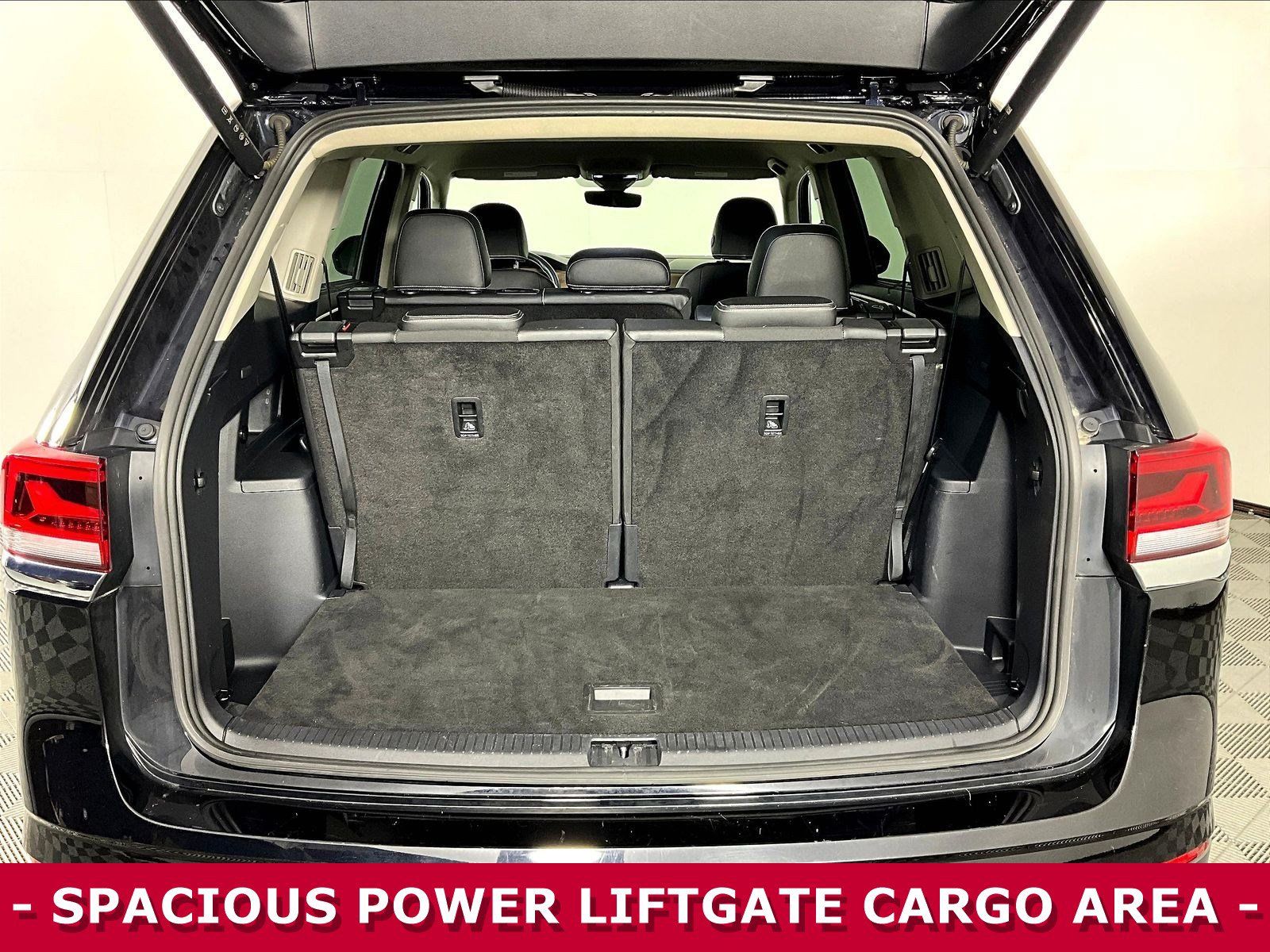 Used 2025 Volkswagen Atlas SE AWD/4WD image 36