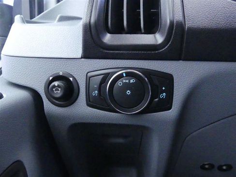 Used 2018 Ford Transit 250 148 Medium Roof image 17