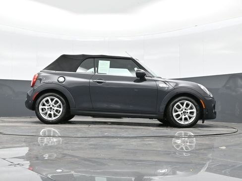 Used 2019 MINI Cooper S image 39