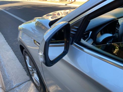 Used 2019 INFINITI QX50 Luxe image 19