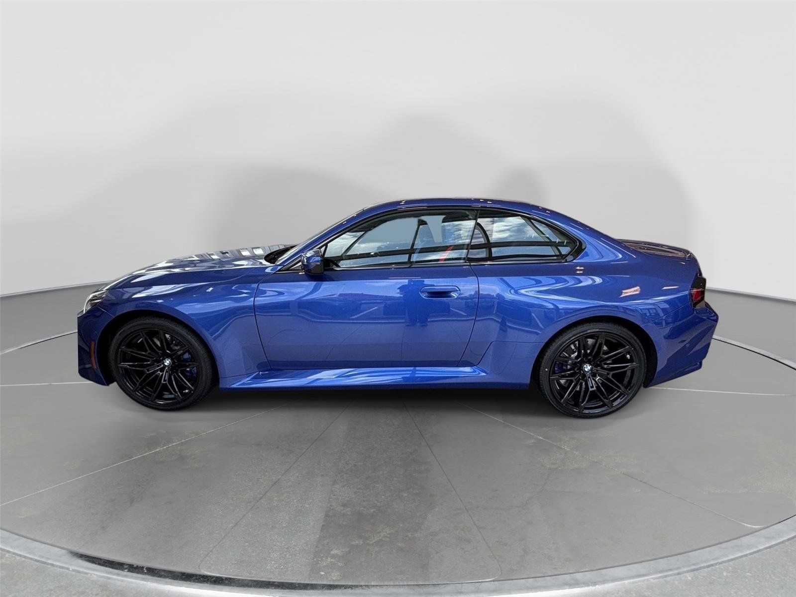 New 2026 BMW M2 w/ Lighting Package RWD image 4