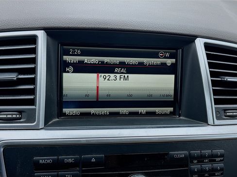 Used 2015 Mercedes-Benz ML 350 4MATIC image 11