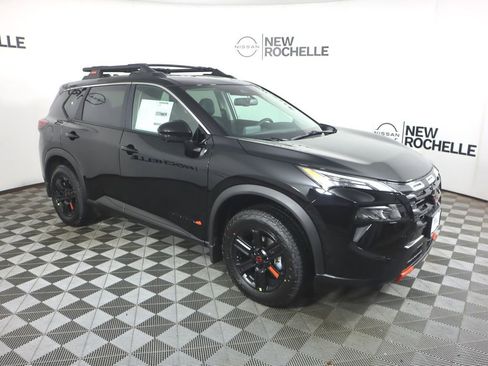 New 2026 Nissan Rogue Rock Creek image 4