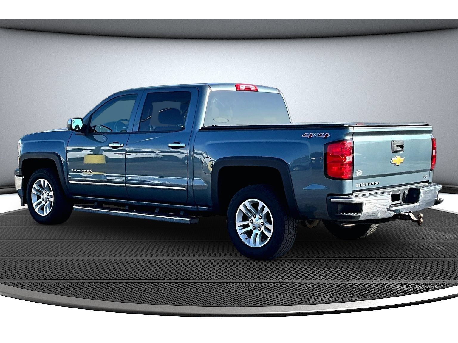 Used 2014 Chevrolet Silverado 1500 LTZ w/ LTZ Plus Package AWD/4WD image 18