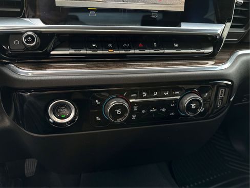 Certified 2024 Chevrolet Silverado 1500 LT AWD/4WD image 27