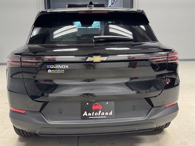 Used 2025 Chevrolet Equinox EV LT FWD image 6
