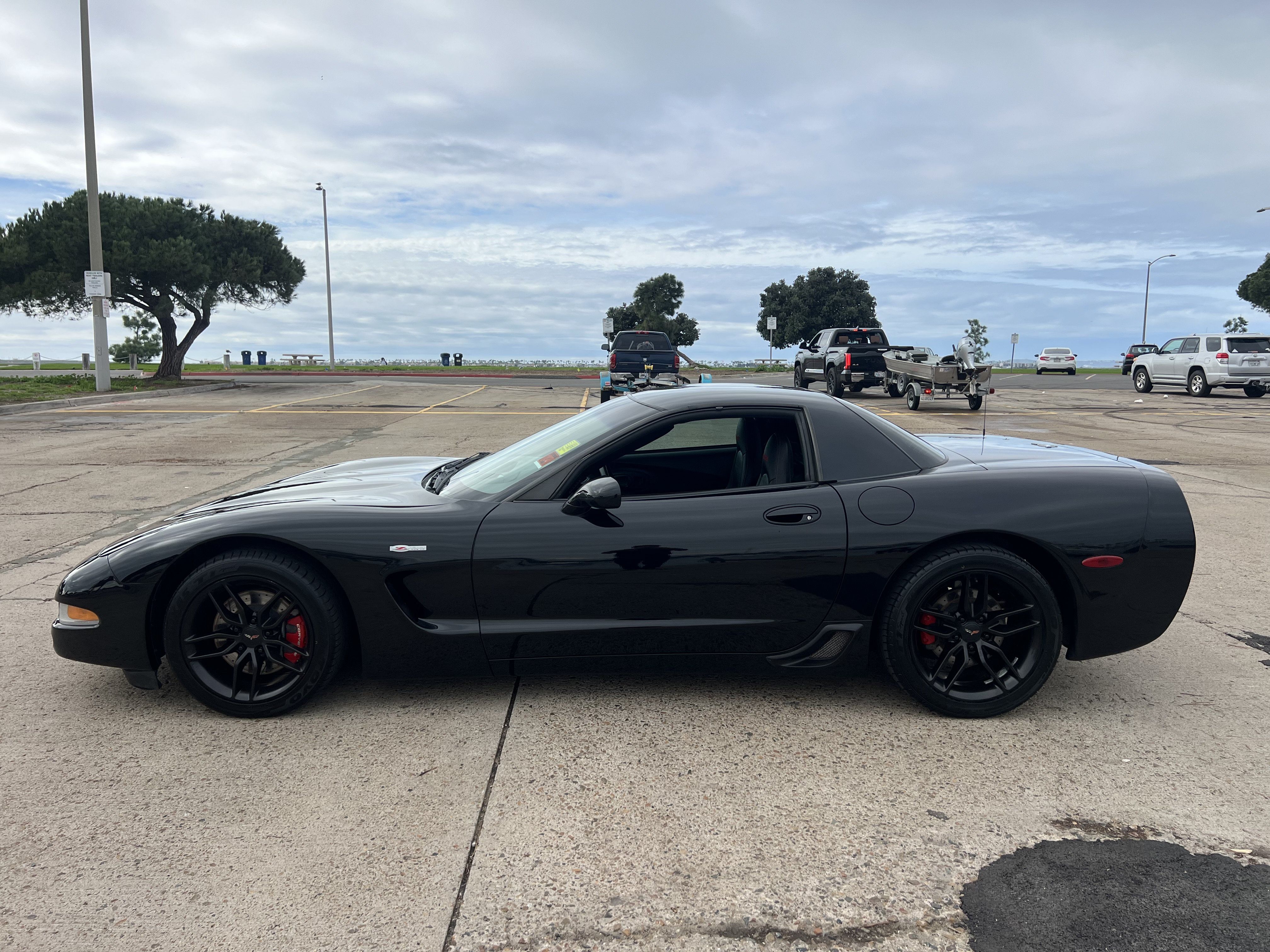 Used 2003 Chevrolet Corvette Z06 w/ Memory Package, 3 Drivers RWD image 24