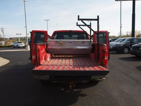 Used 2007 Chevrolet Silverado 1500 W/T w/ LS Package AWD/4WD image 5