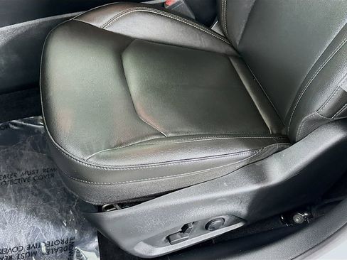 Used 2024 Jeep Compass Limited image 29