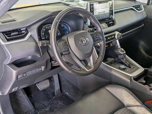 Used 2019 Toyota RAV4 XSE w/ Carpet Mat Package AWD/4WD image 10