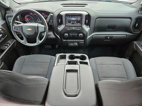 Used 2020 Chevrolet Silverado 1500 Custom w/ Custom Value Package image 19