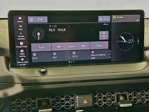 Used 2023 Honda Accord Touring image 14